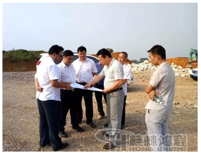 重鈣磨粉機，重鈣，HCH1395，超細環輥磨,武宣碳酸鈣