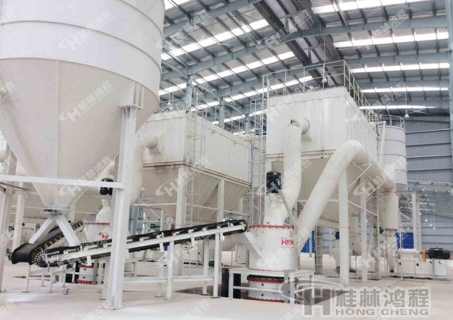 國內(nèi)方解石超細(xì)磨粉機多少錢一臺HCH超細(xì)環(huán)輥磨粉機幾十上百萬 國內(nèi)方解石超細(xì)磨粉機多少錢一臺HCH超細(xì)環(huán)輥磨粉機幾十上百萬