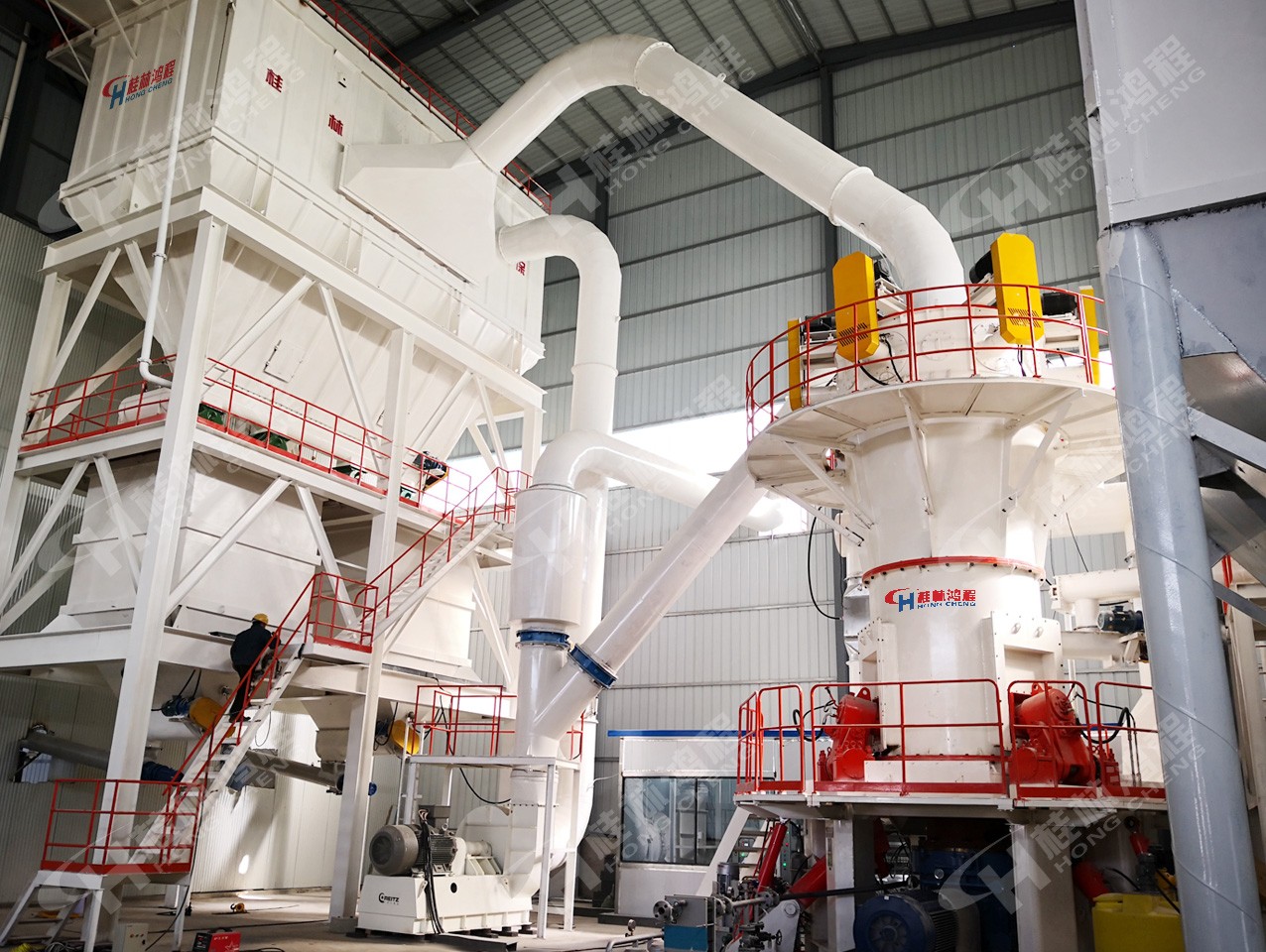 國內(nèi)方解石超細(xì)磨粉機多少錢一臺HLMX超細(xì)立磨上百萬一臺 國內(nèi)方解石超細(xì)磨粉機多少錢一臺HLMX超細(xì)立磨上百萬一臺