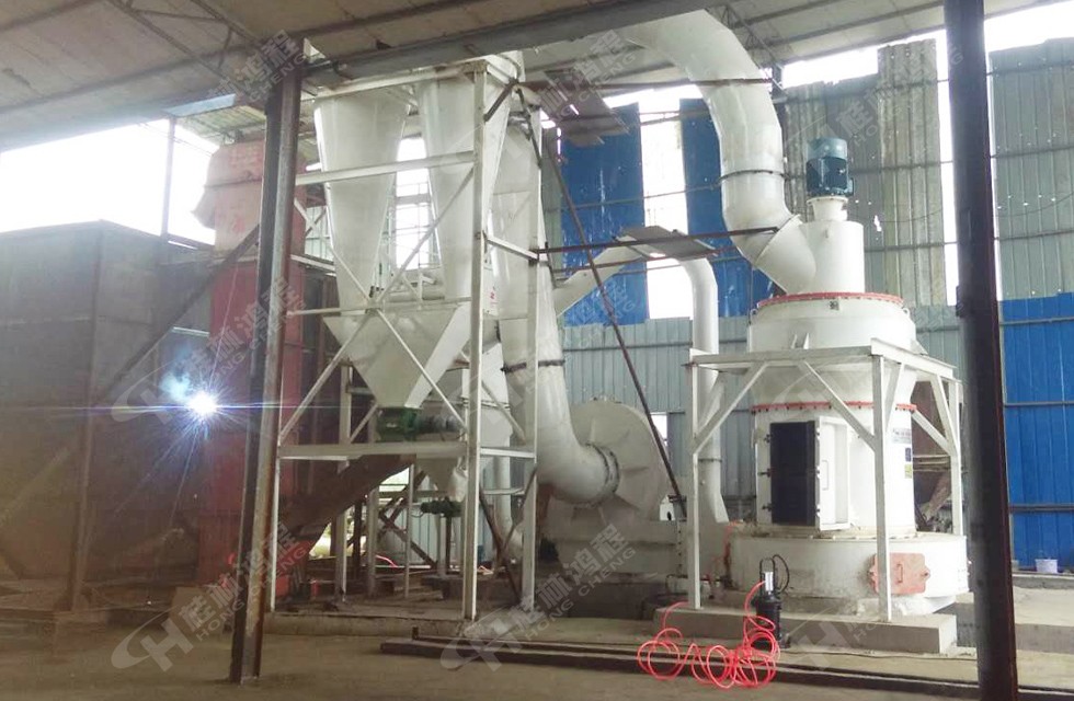 325目白云石粉生產(chǎn)設備HCQ新型磨粉機江西建材廠客戶投產(chǎn) 325目白云石粉生產(chǎn)設備HCQ新型磨粉機江西建材廠客戶投產(chǎn)