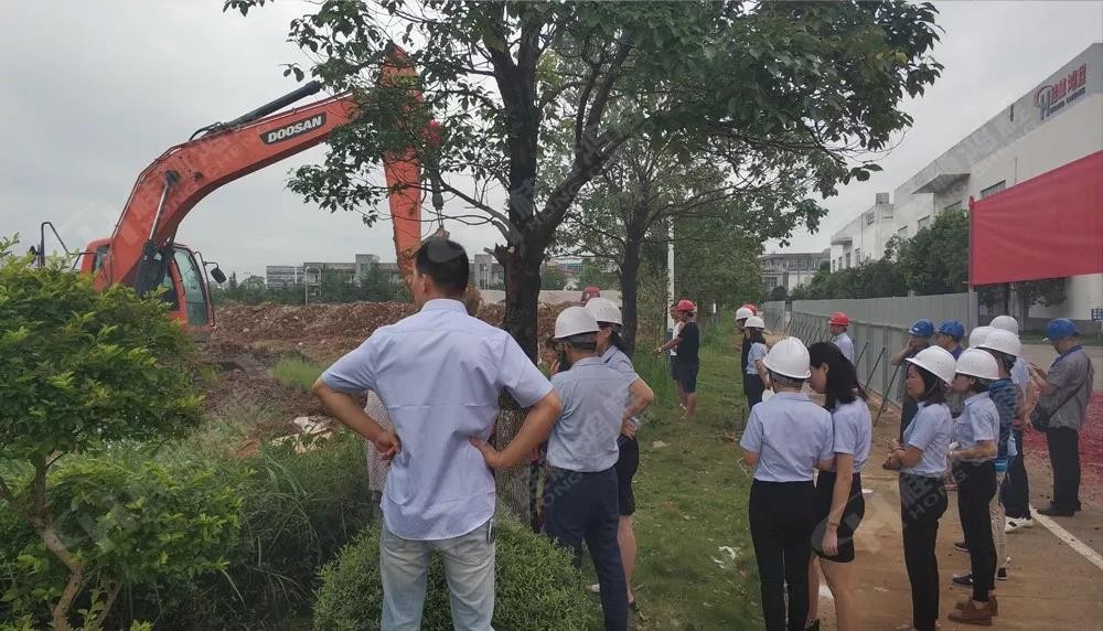 桂林鴻程機電設備有限公司廠區2#生產廠房開工大吉！