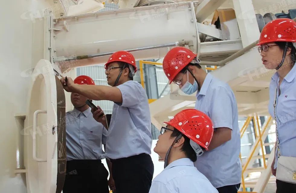 再創(chuàng)輝煌!桂林鴻程礦山設(shè)備磨粉機(jī)2022銷售大會圓滿召開 再創(chuàng)輝煌!桂林鴻程礦山設(shè)備磨粉機(jī)2022銷售大會圓滿召開